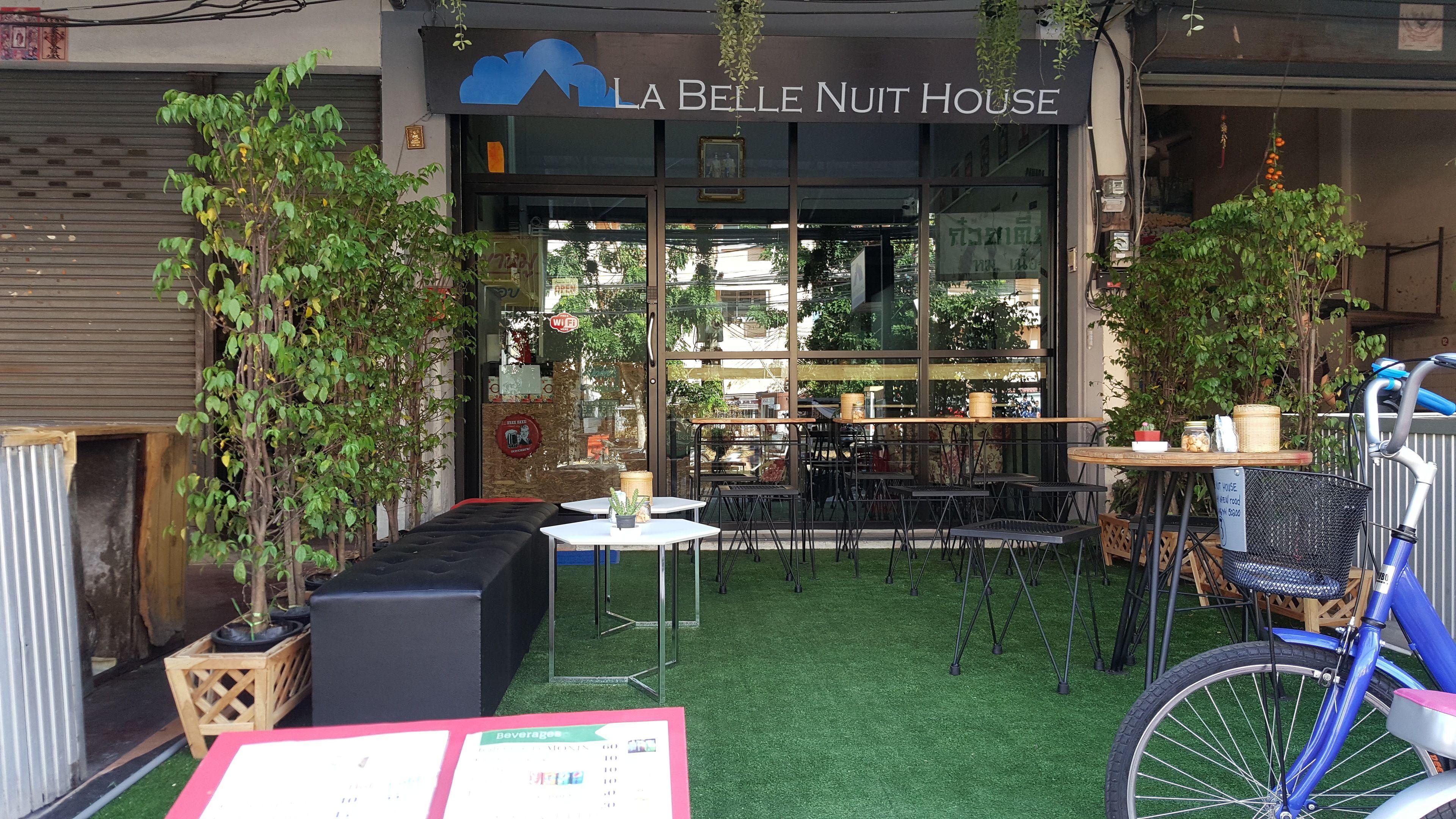 La Belle Nuit House Hostel - Chiang Mai — Photos 1